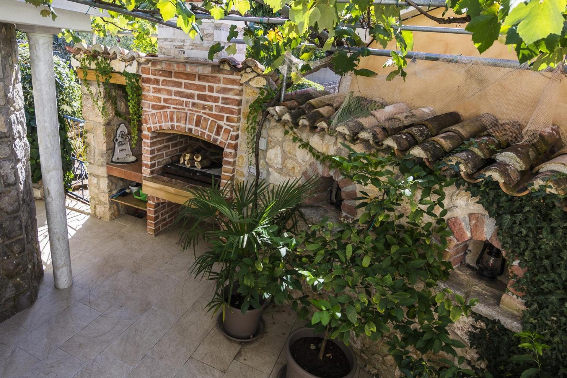 Apartment Villa Marija, Pinezici 克尔克 外观 照片